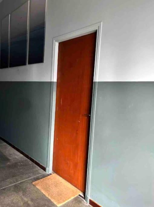 2 Room Flat Toulouse Buitenkant foto